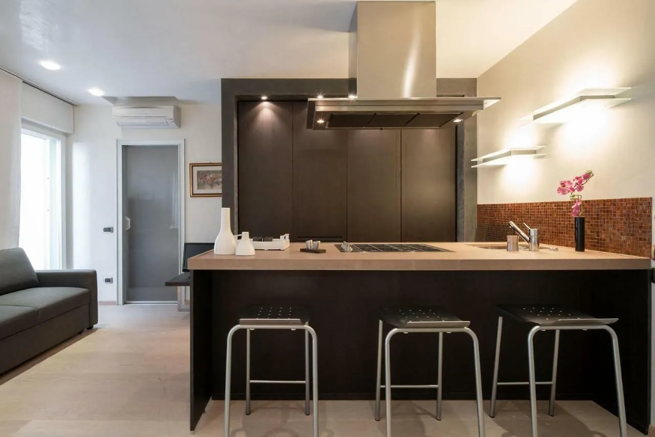 Immobiliare Jvl - Shopping Center Apartment Lido di Jesolo