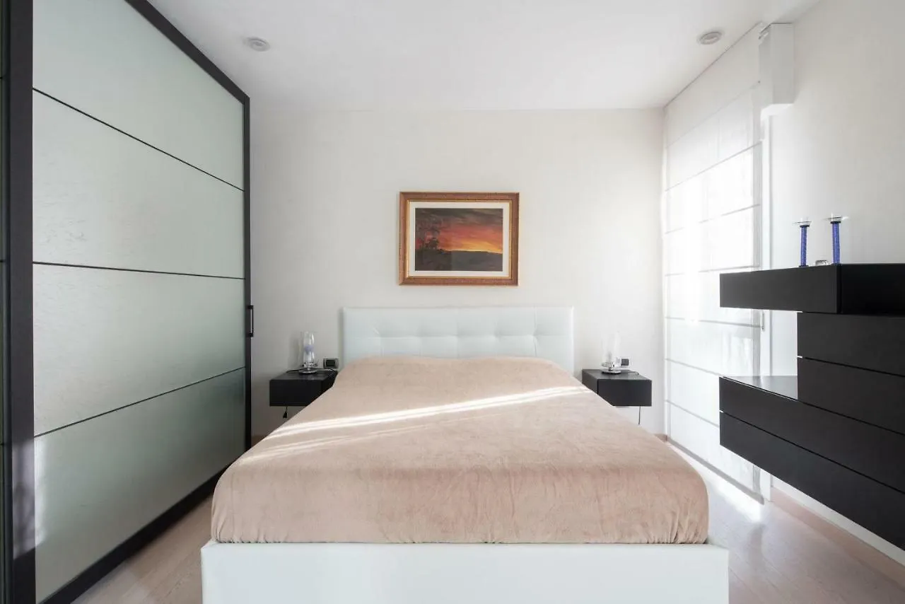 Immobiliare Jvl - Shopping Center Apartment Lido di Jesolo